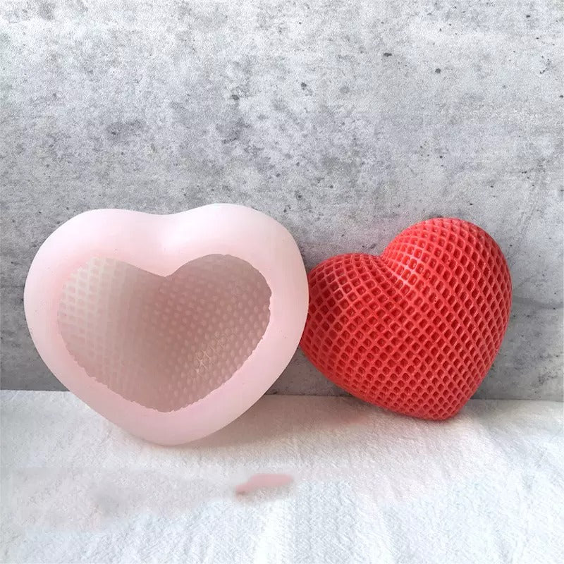 4 Inch Braided Heart Mold - Large