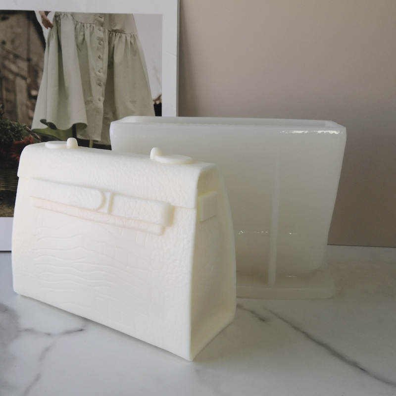 Lux Candle Bag Mold Snakeskin Lge