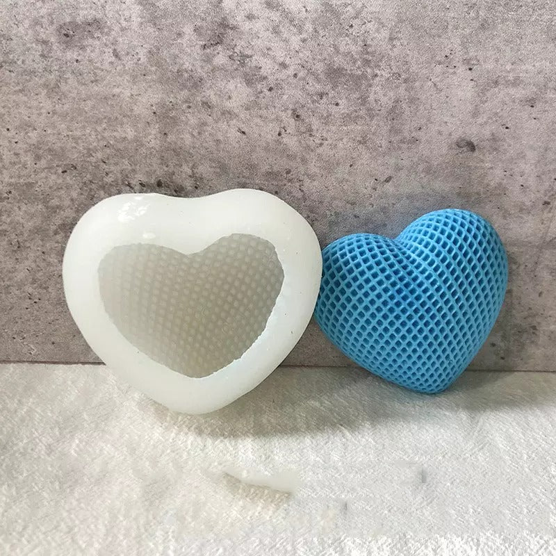 3 Inch Braided Heart Mold - Med